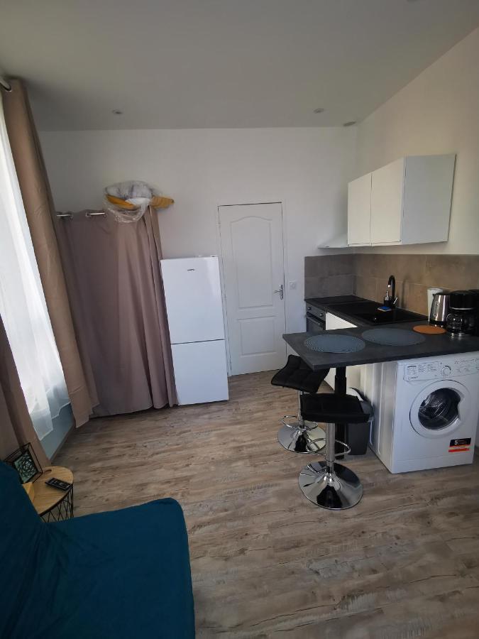Studio meublé rez-de-chaussée Vichy Extérieur photo